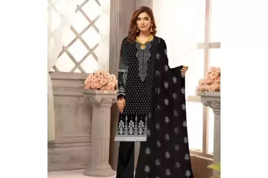 Amna.B Women's 3 Pcs Unstitched Lawn Suit – Trendy Printed Design for Every Season