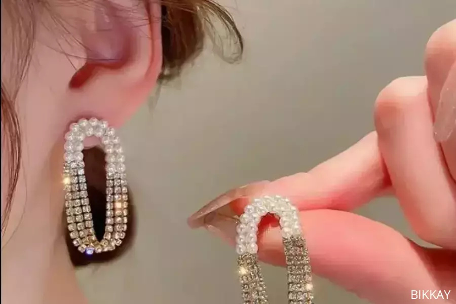 Silver Plated Earrings / Free Shipping