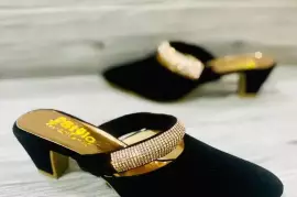 Women’s Velvet Wedge Heels – Elegant Comfort for Any Occasion