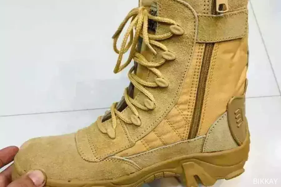Men’s Beige Delta Boots – Rugged & Comfortable Outdoor Wear