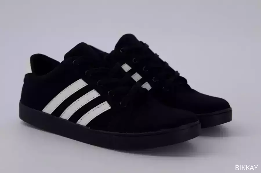 Stylish Men's Casual Canvas Sneakers for All-day Comfort Black - 17B