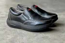 Stylish Leather Skechers for Men – Perfect for Walking & Daily Wear