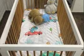 Kids Cot / Baby Cot / Kids Bed / Baby Bed / Kids Furniture For Sale, Faisalabad