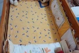 Baby crib/ Toddler bed convertable, Karachi