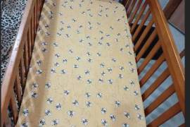 Baby crib/ Toddler bed convertable, Karachi