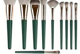 14pcs Luxurious Makeup Brush Set - Ultra-Soft, Hypoallergenic for Flawless Foundation, Blush, Powder & Eyeshadow Application - Includes Premium Kabuki Blending Brushes - Perfect Gift for Her, Faisalabad